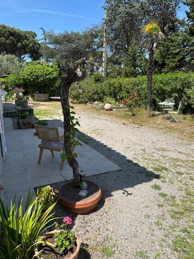 Magnifique Studio Tropezien A 300 M De La Plage Saint-Tropez Exterior photo